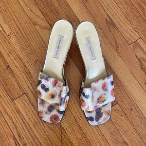 Adorable Ann Marino fruit print kitten heels!